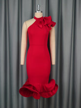 Elegant One Shoulder Ruffle Mermaid Hem Dress